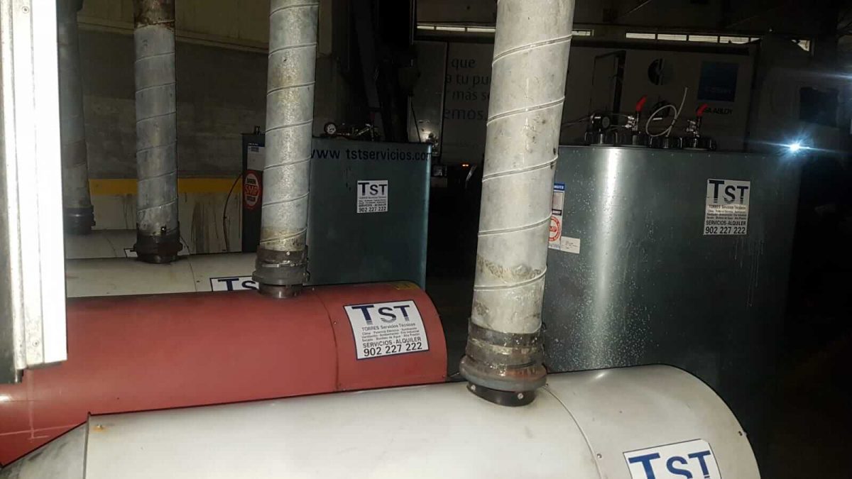 sistema de calefacción en almacén con generadores